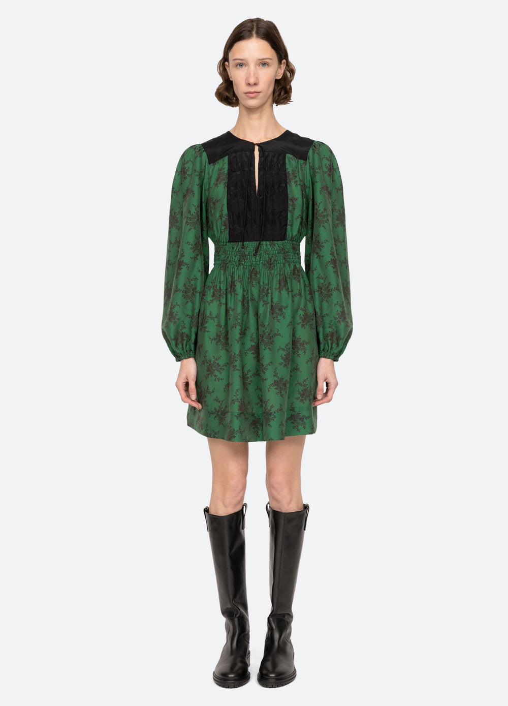 Joan Tunic