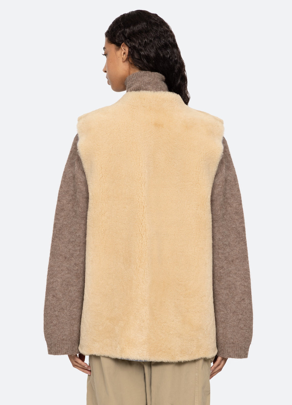 Elliot Vest