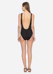 Slone One Piece